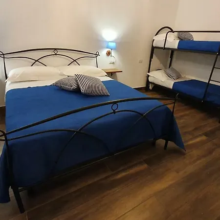 Maison d'hôtes Domu Nosta Di Giulio & Ignazia Room1 Capitana
